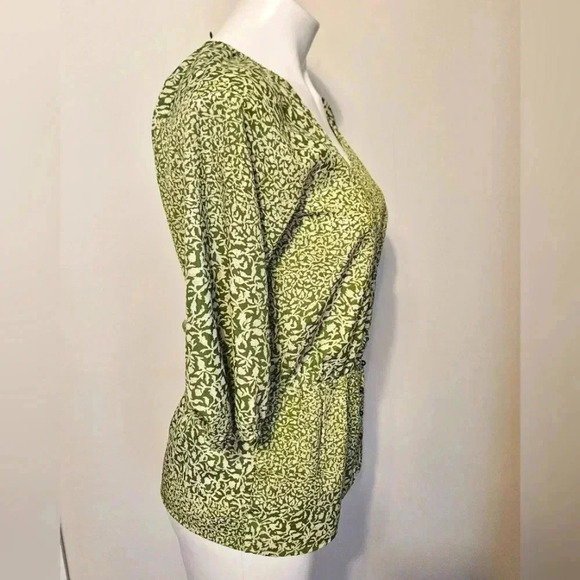 Banana Republic Green Floral Peplum Top Size XS - Picture 2 of 9
